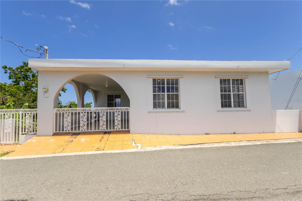 1 VICENZA #280, SAN JUAN, PR, 00921 RINCON PR 00677