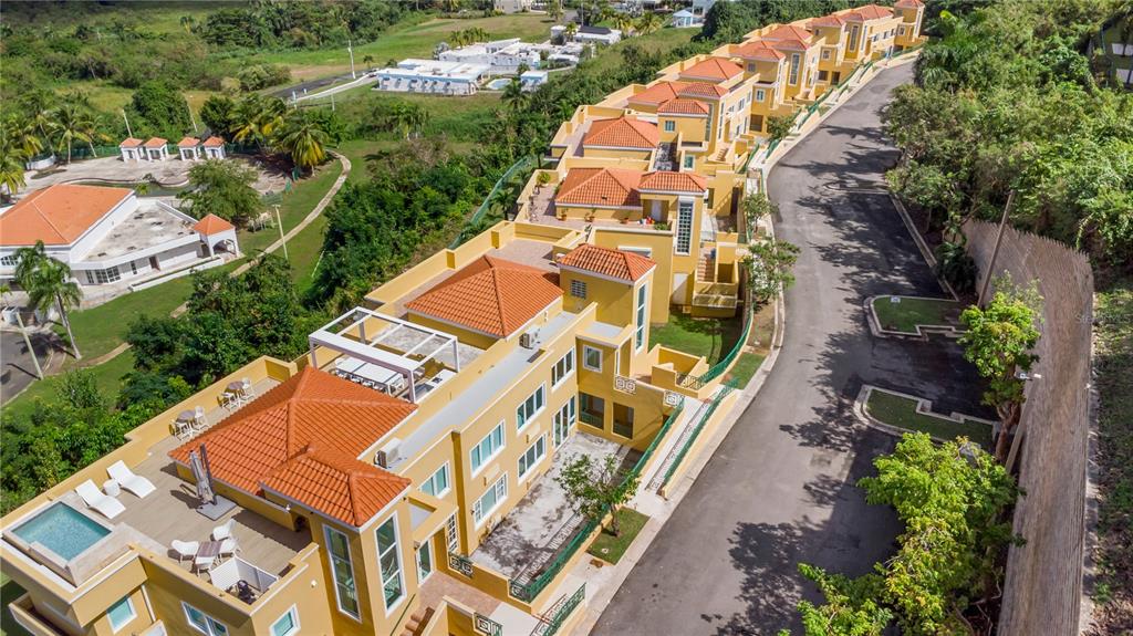 D7 ZAFIRO, DORADO, PR, 00646 RIO GRANDE PR 00745