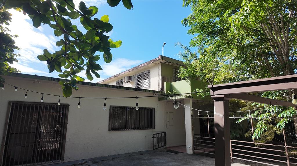  VEGA ALTA PR 00692