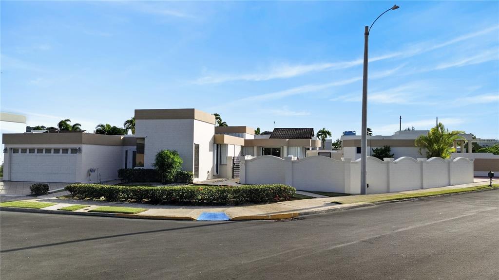1006 RODRIGO TRIANA, MAYAGUEZ, PR, 00680 CAROLINA PR 00987