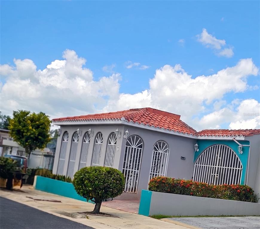 708 Calle Central CONDOMINIO ROYAL HOUSE #405, SAN JUAN, PR, 00907 VEGA BAJA PR 00693