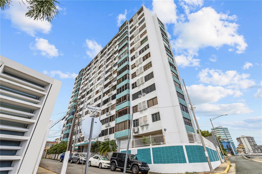 B-40 CALLE POPPY, SAN JUAN, PR, 00926 SAN JUAN PR 00909